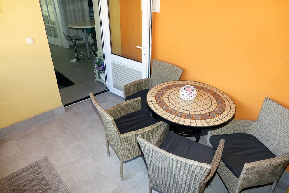 Apartment 4 You Apartment in Makarska