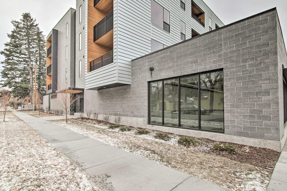 Chic Bozeman Apartment - 1 Block Off West Main St! House in Bozeman