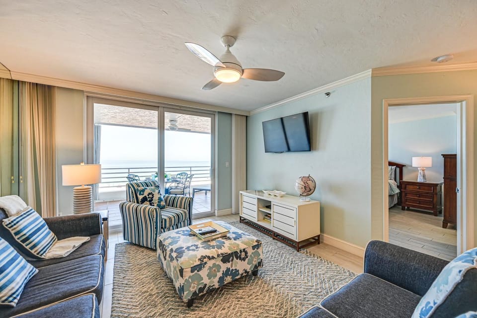 Oceanfront Marco Island Escape w/ Beach Access! House in Marco Island