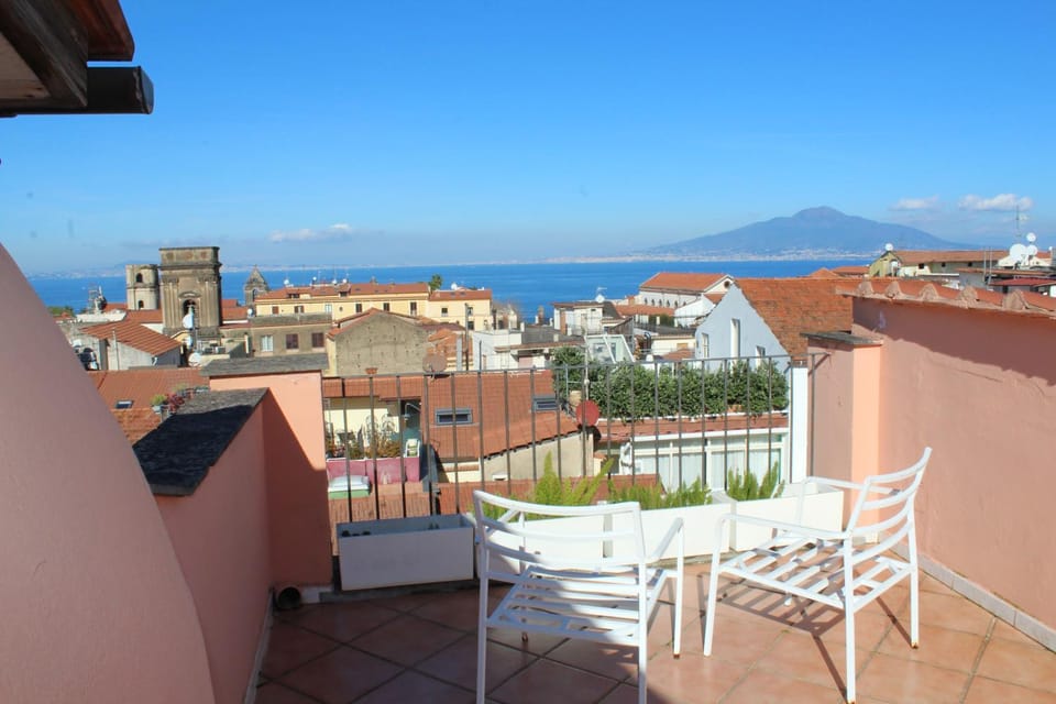 Balcony/Terrace, City view