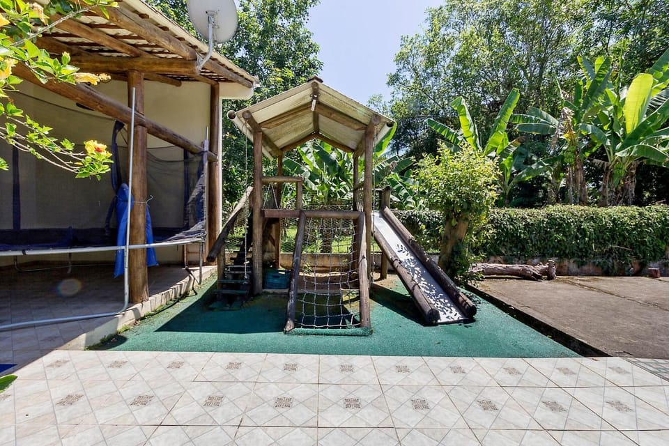 Chácara Recanto do Sossego House in State of Paraná
