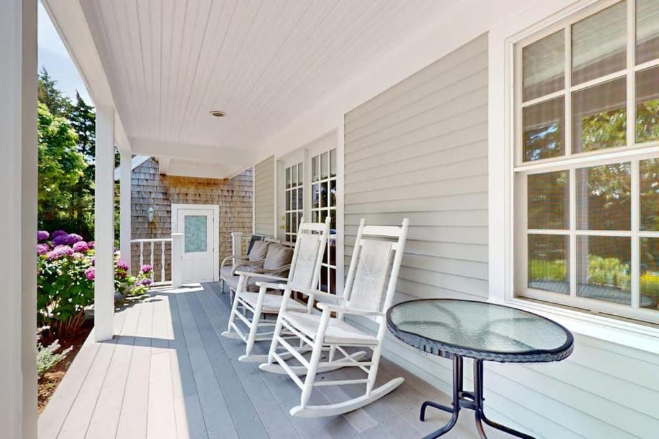 Barley Breeze House in Orleans