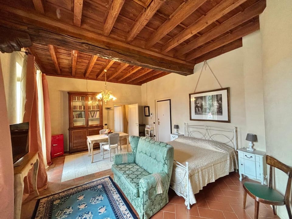 Antica Casa Fenaroli Apartment in Province of Brescia