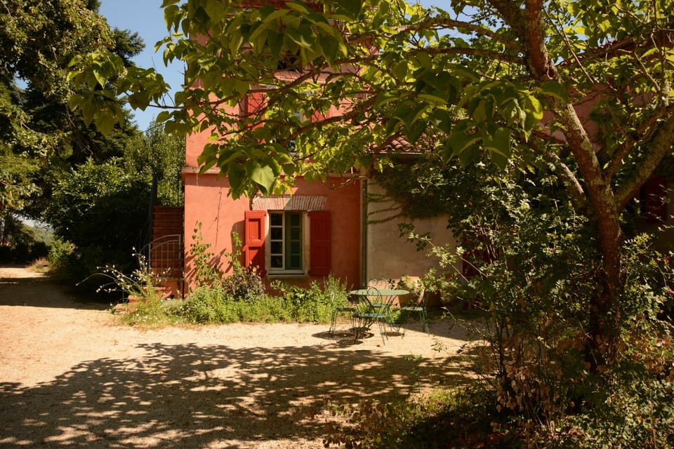 Property building, Spring, Day, Garden, Garden view