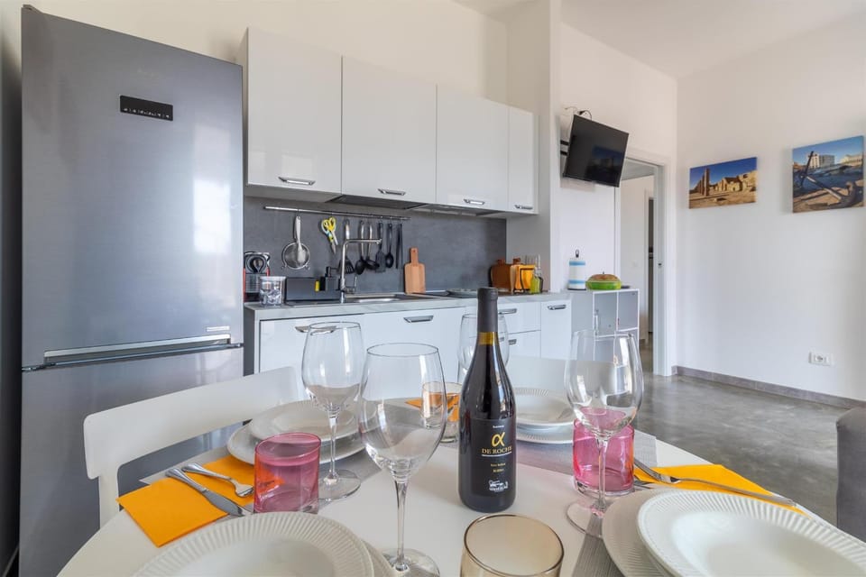 Kitchen or kitchenette, Alcoholic drinks