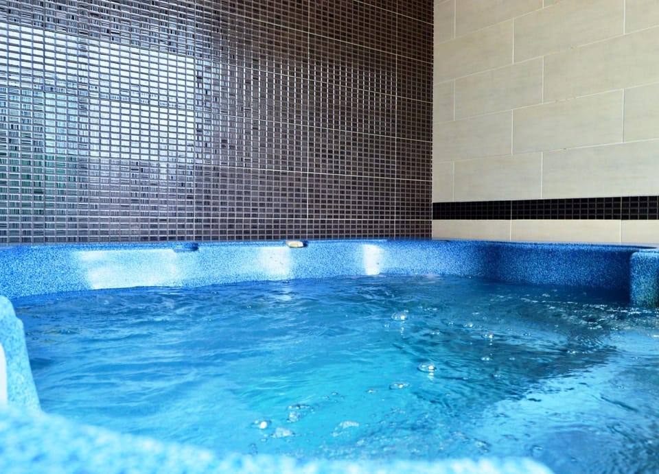 Spa and wellness centre/facilities, Pool view