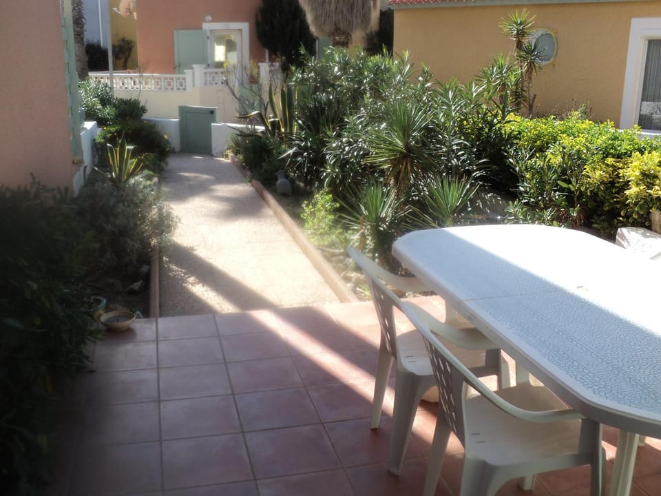 Charmante villa dans village naturiste Villa in Leucate