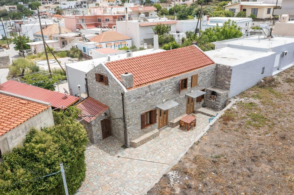 Property building, Day, Neighbourhood, Bird's eye view
