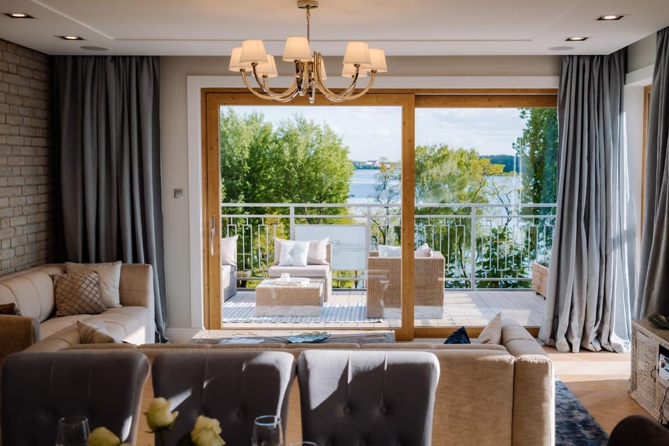 Balcony/Terrace, Living room