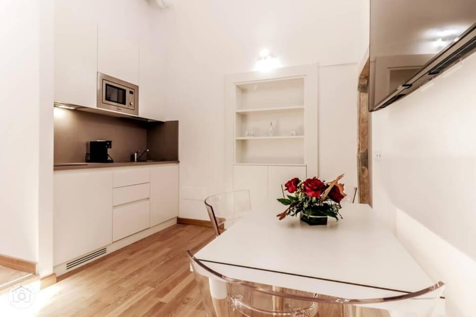 TV and multimedia, Kitchen or kitchenette