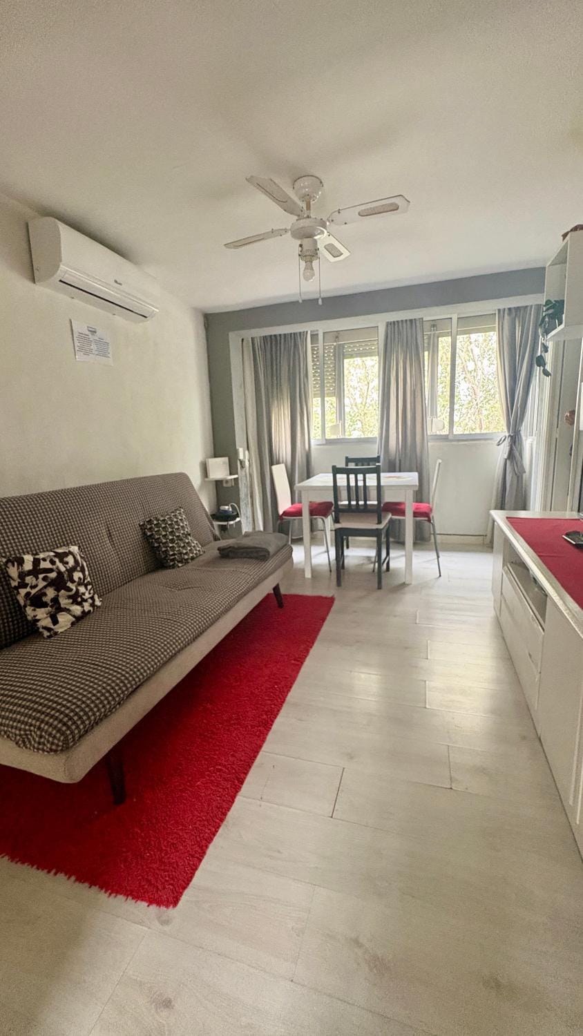 Luminoso apartamento cerca de Isla Mágica y Estadio de la Cartuja Apartment in Seville