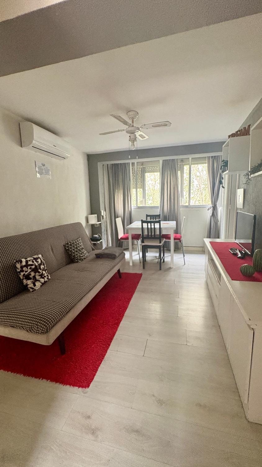 Luminoso apartamento cerca de Isla Mágica y Estadio de la Cartuja Apartment in Seville
