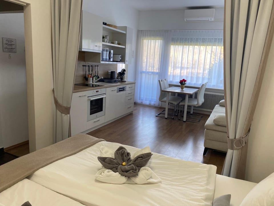 Living room, Bedroom
