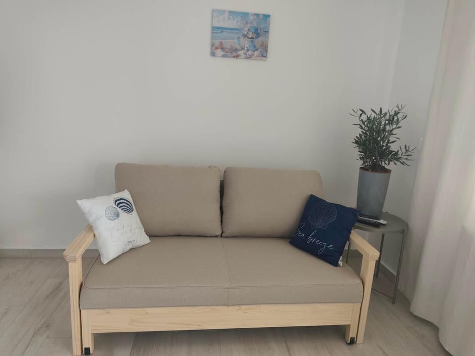 APARTMAN I SOBE MARIJANA Apartment in Lika-Senj County