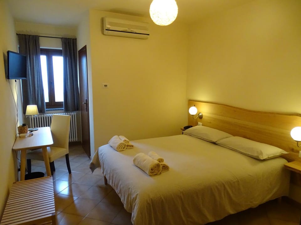 Trattoria della Posta Hotel in Liguria