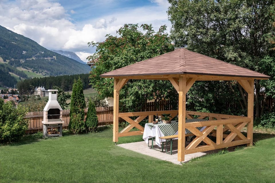 Summer, BBQ facilities, Garden