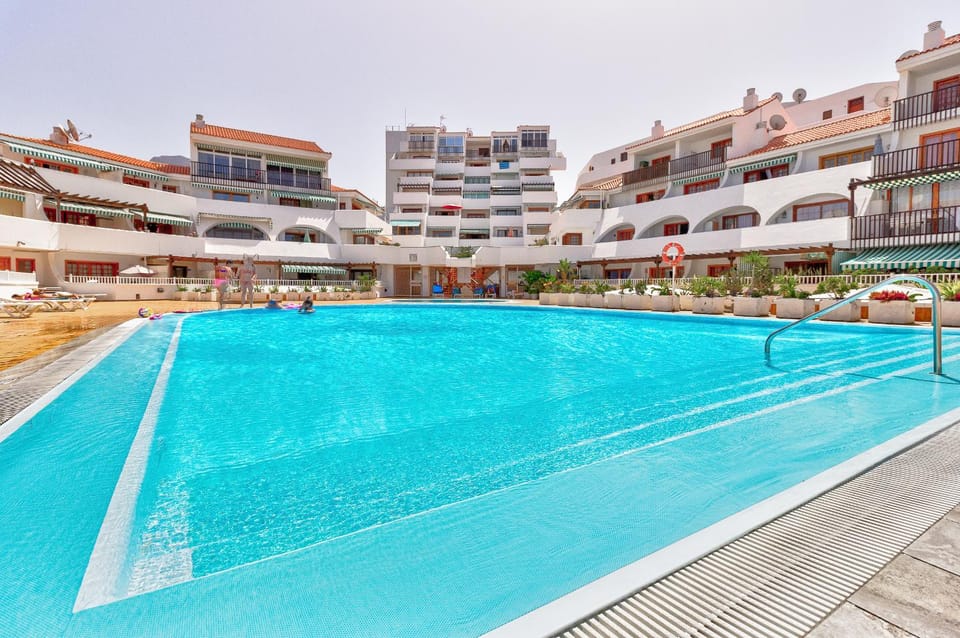 Modern apartments in Parque Royal I, Playa Fañabe Apartment in Costa Adeje
