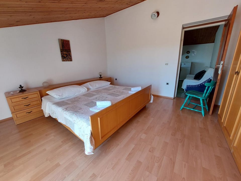 Primošten Cozy Guest House Vesna Apartment in Šibenik-Knin County, Croatia