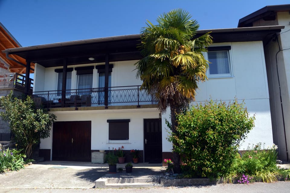 Hiša v Travniku House in Friuli-Venezia Giulia