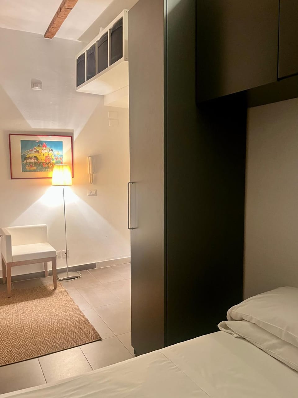 Bed, TV and multimedia, Photo of the whole room, Bedroom, wardrobe