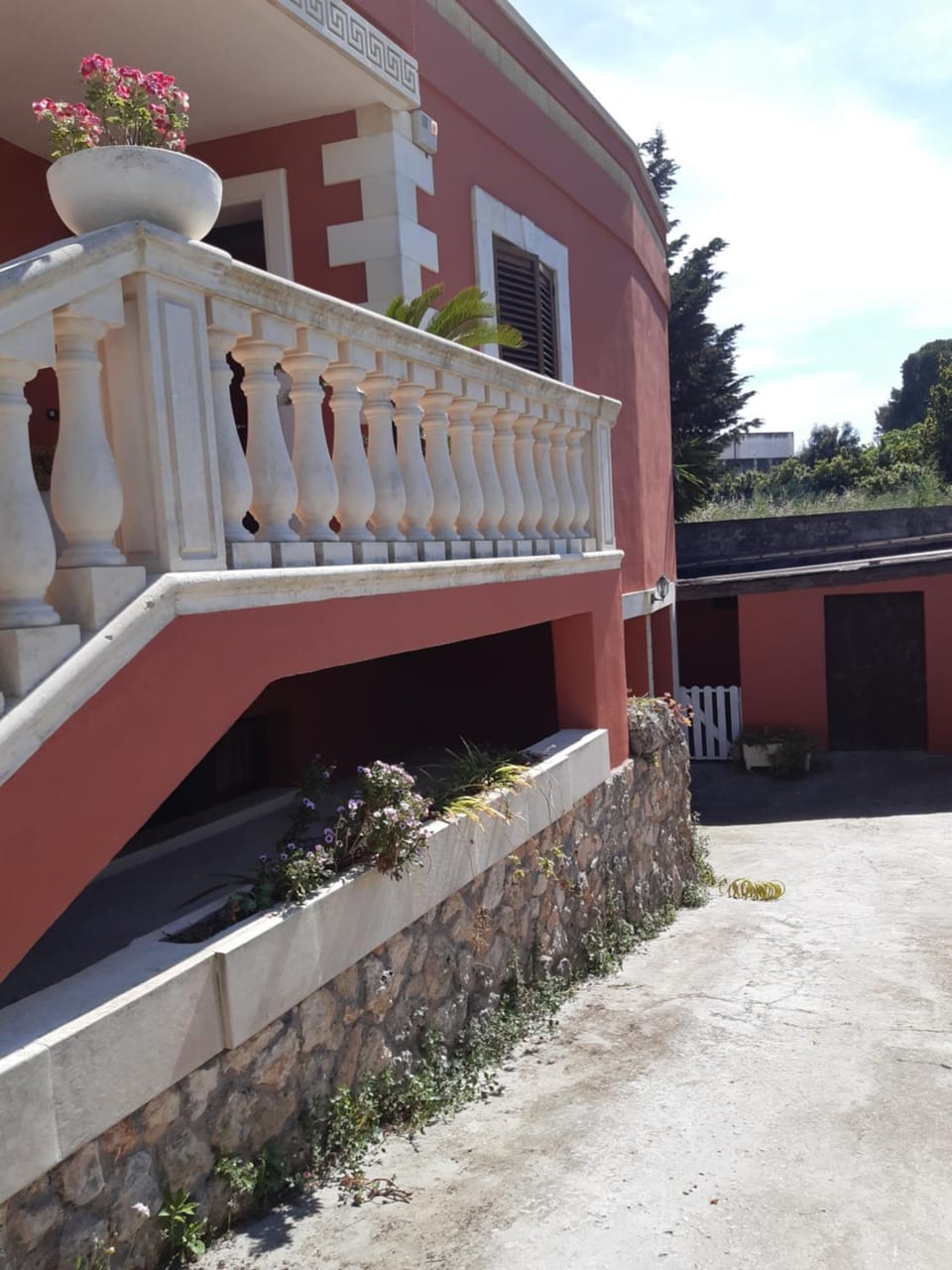 Inner courtyard view