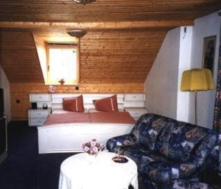 Bed, Decorative detail