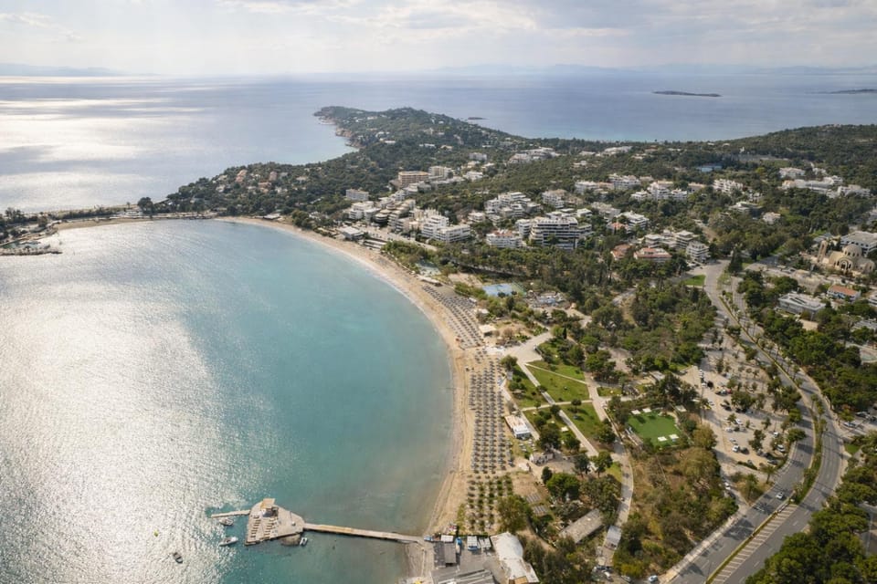 Tropicana Beachside Stay in Vouliagmeni Apartment in Vouliagmeni