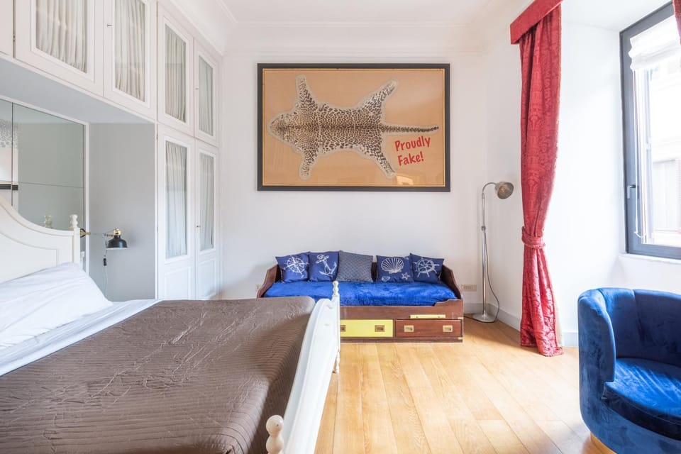 Bed, Decorative detail, Bedroom