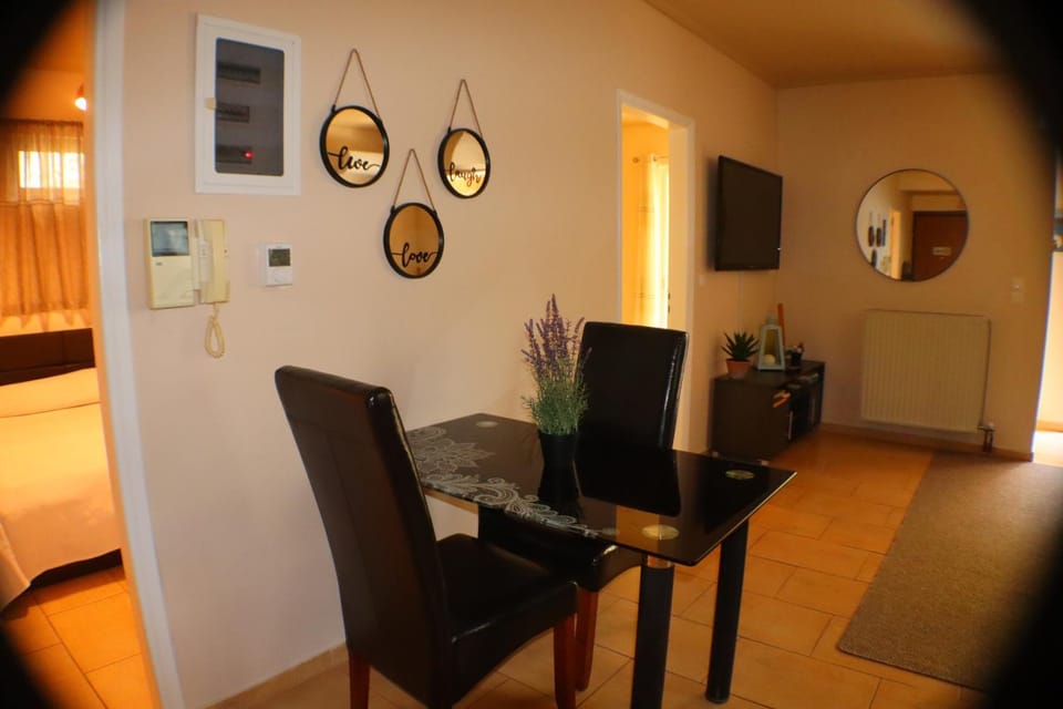 Dining area, Dinner