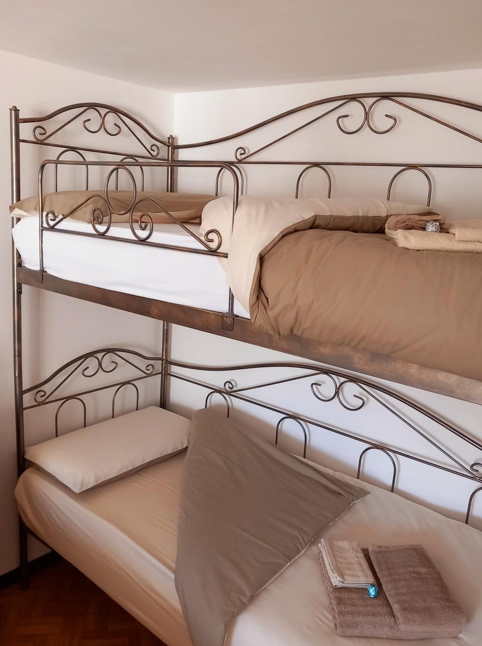 bunk bed