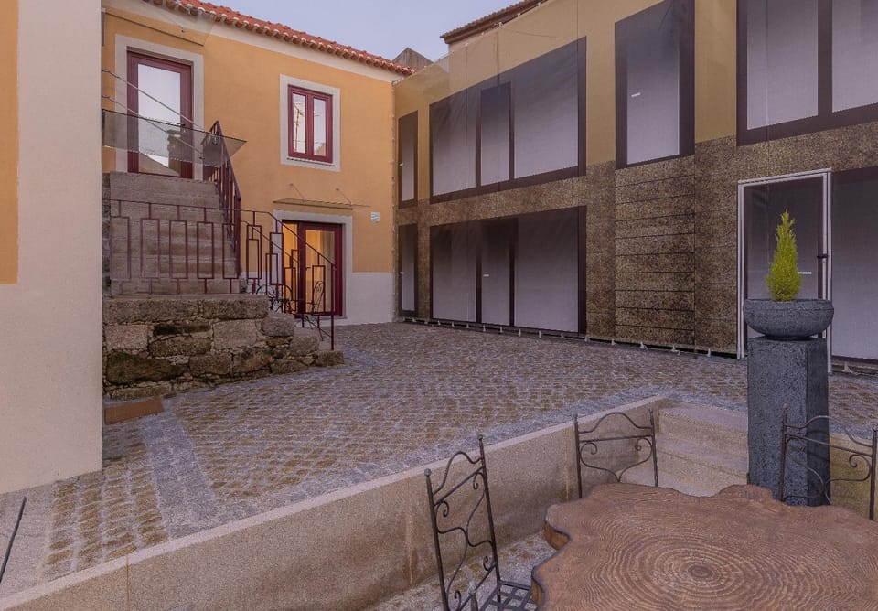 Inner courtyard view