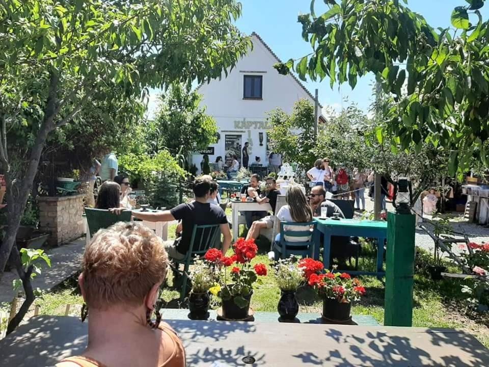 Piac Vendégház Bed and Breakfast in Hungary