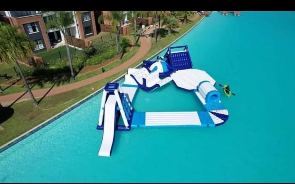 The Blyde Crystal Lagoon Apartment in Pretoria