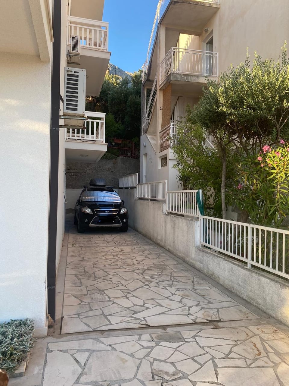 Property building, Parking