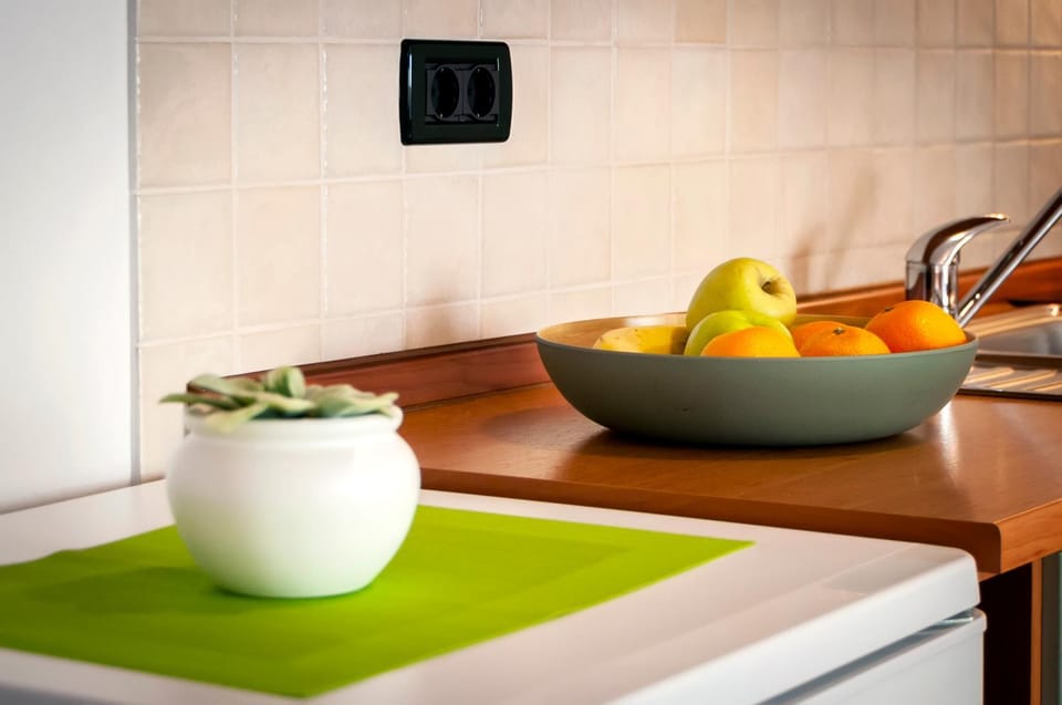 Kitchen or kitchenette, Decorative detail