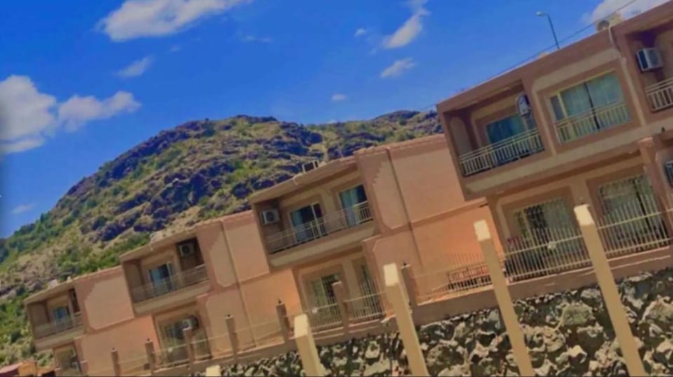 Property building, Day, Natural landscape, Mountain view