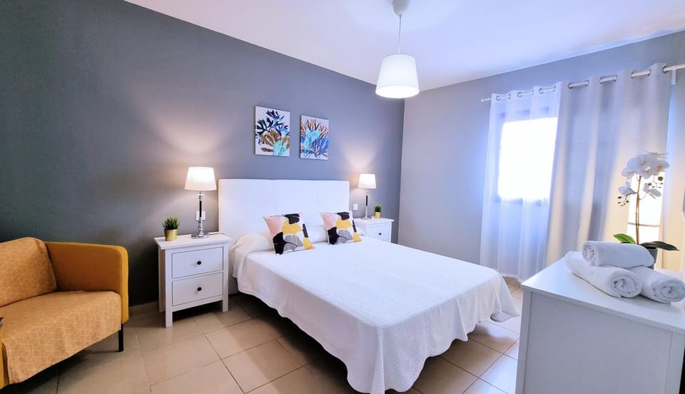 Caléndula Beach 1ºLinea mar Apartment hotel in Isla de Lanzarote