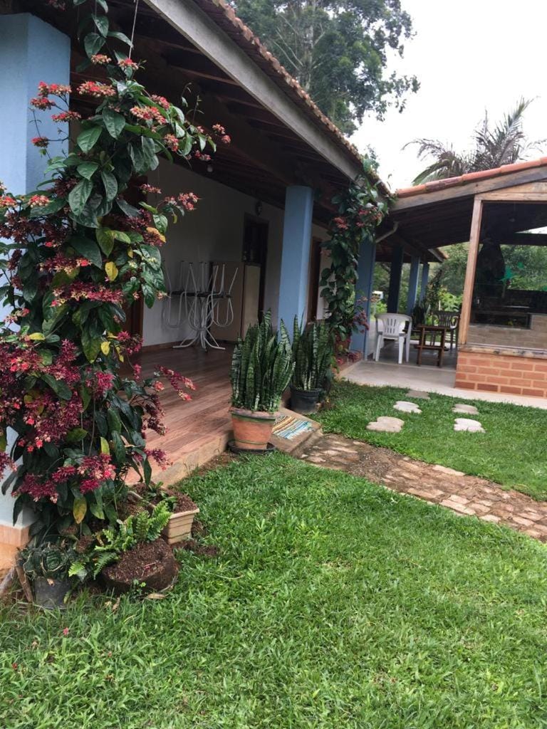 Estalagem Sitio Colibri House in State of São Paulo