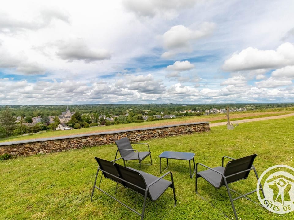 Gîte paisible au cœur des vignobles avec jardin et parking privatif - FR-1-622-3 House in Pays de la Loire