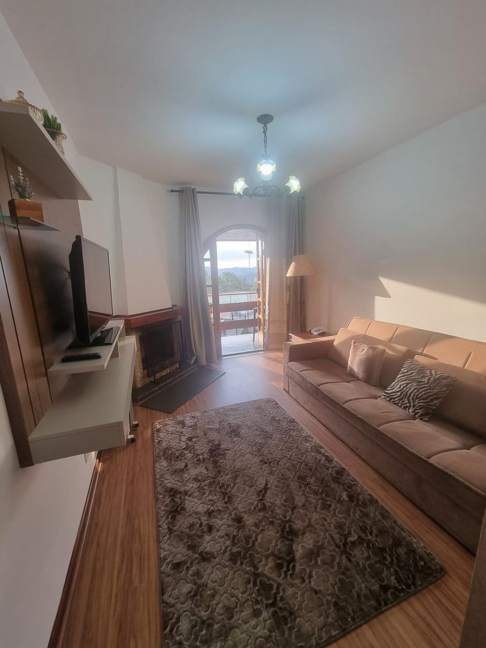 Flat do Piazza, aconchegante e com WIFI de 300 mb Apartment hotel in Campos do Jordão