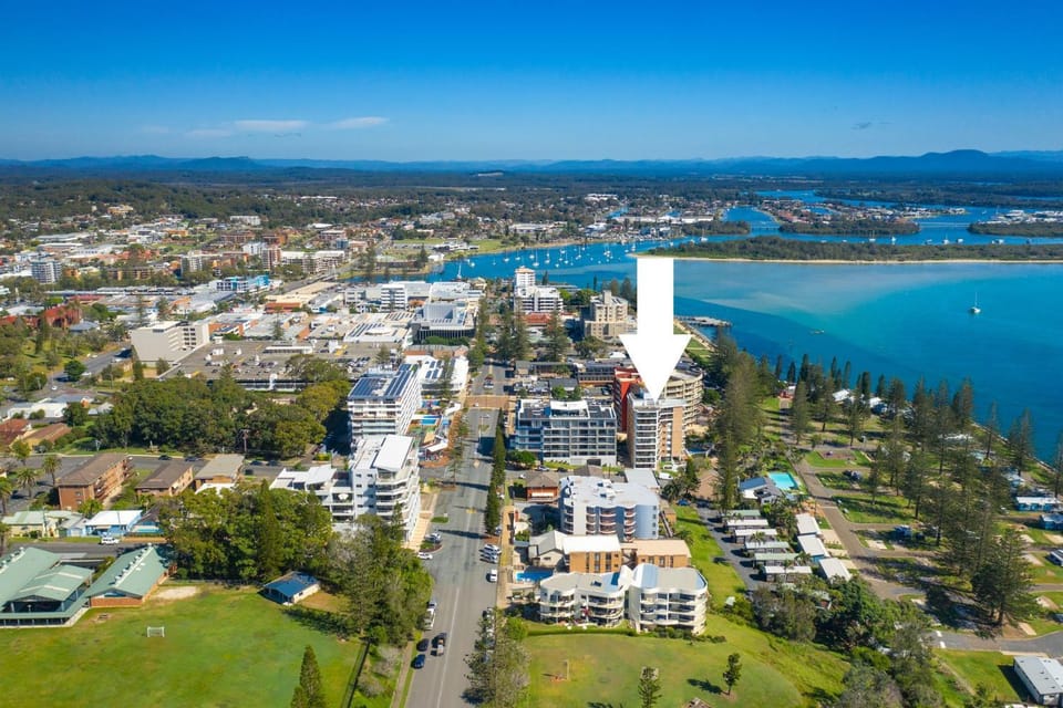 Holiday Central Tasman Towers Unit 2 Apartment in Port Macquarie