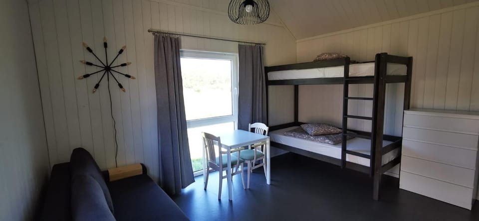 bunk bed