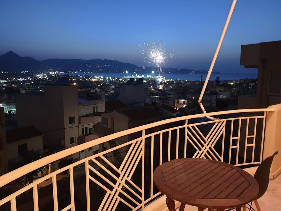Sunset View Apartment in Heraklion