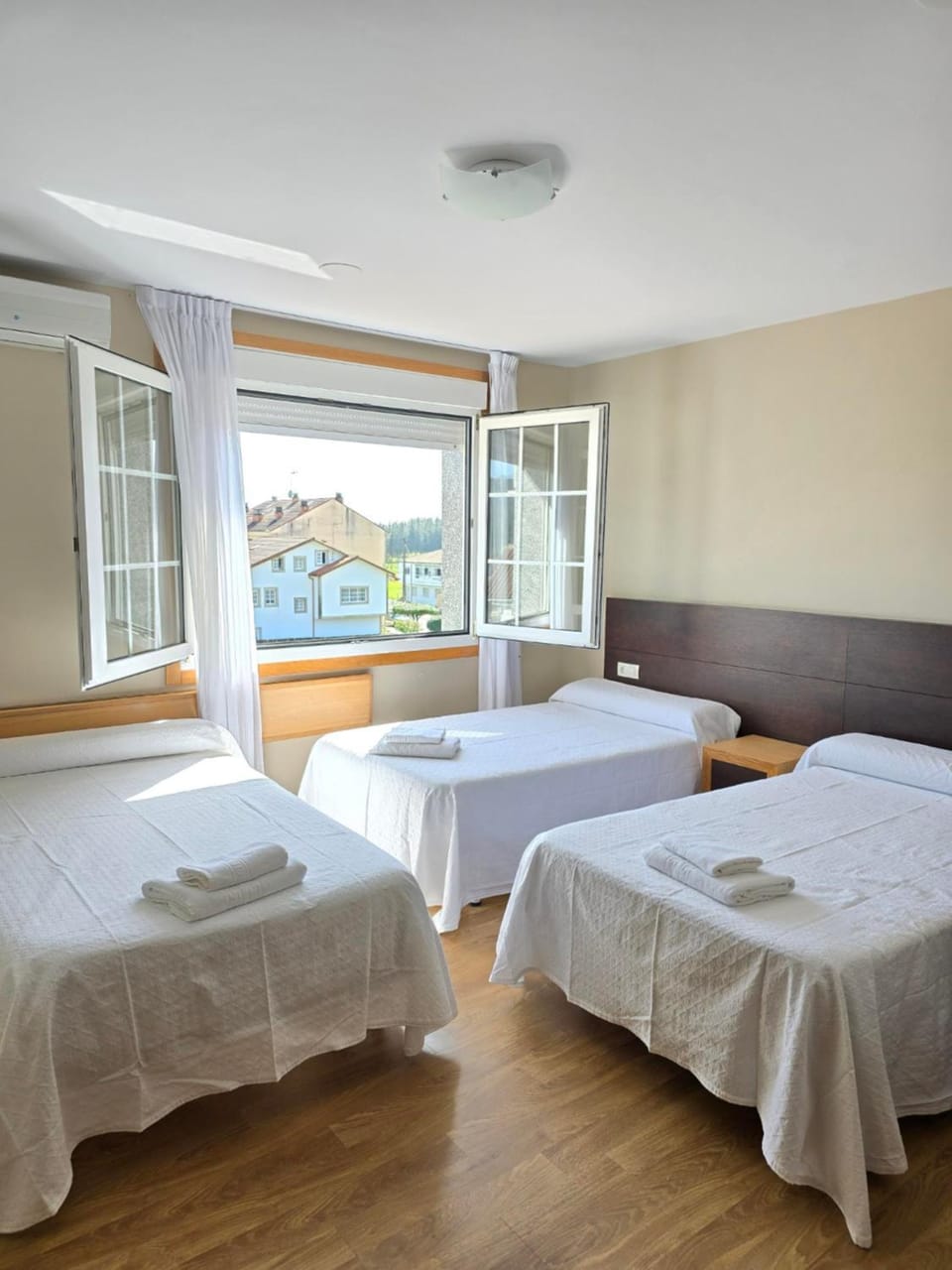 Pensión Pedrouzo Bed and Breakfast in Galicia