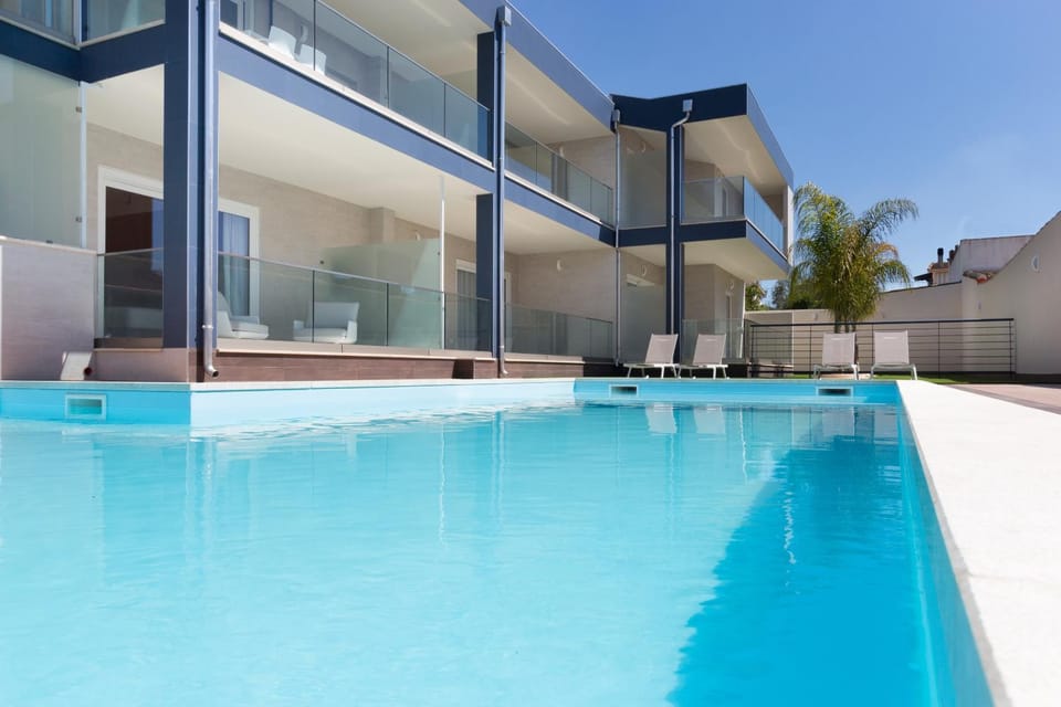Property building, Swimming pool
