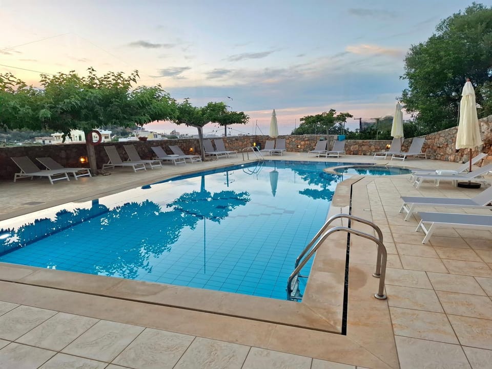 Summer, Swimming pool, Sunset, sunbed