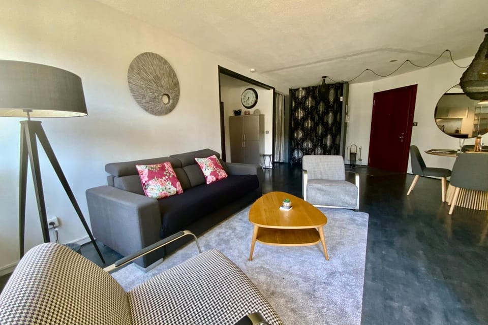 L' Antigone - Air conditioning Wifi and Parking! House in Montpellier