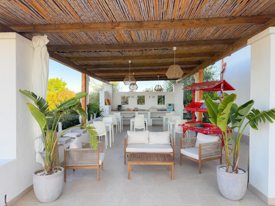 Lounge or bar, Breakfast