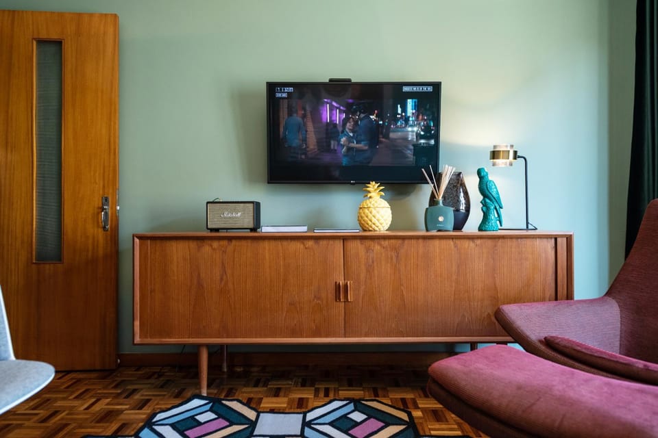 TV and multimedia, Living room, Seating area