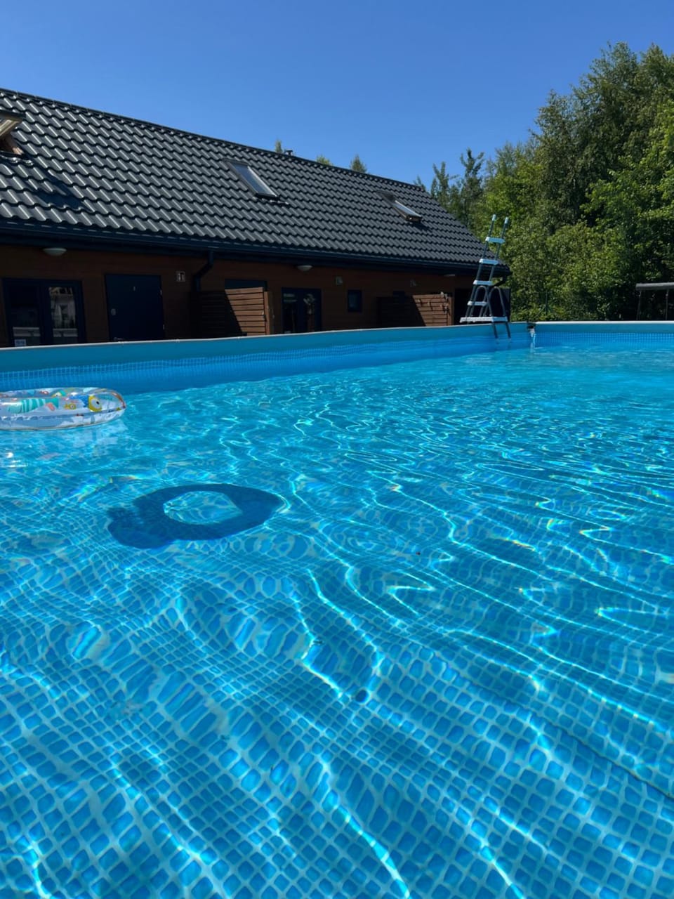 Property building, Swimming pool